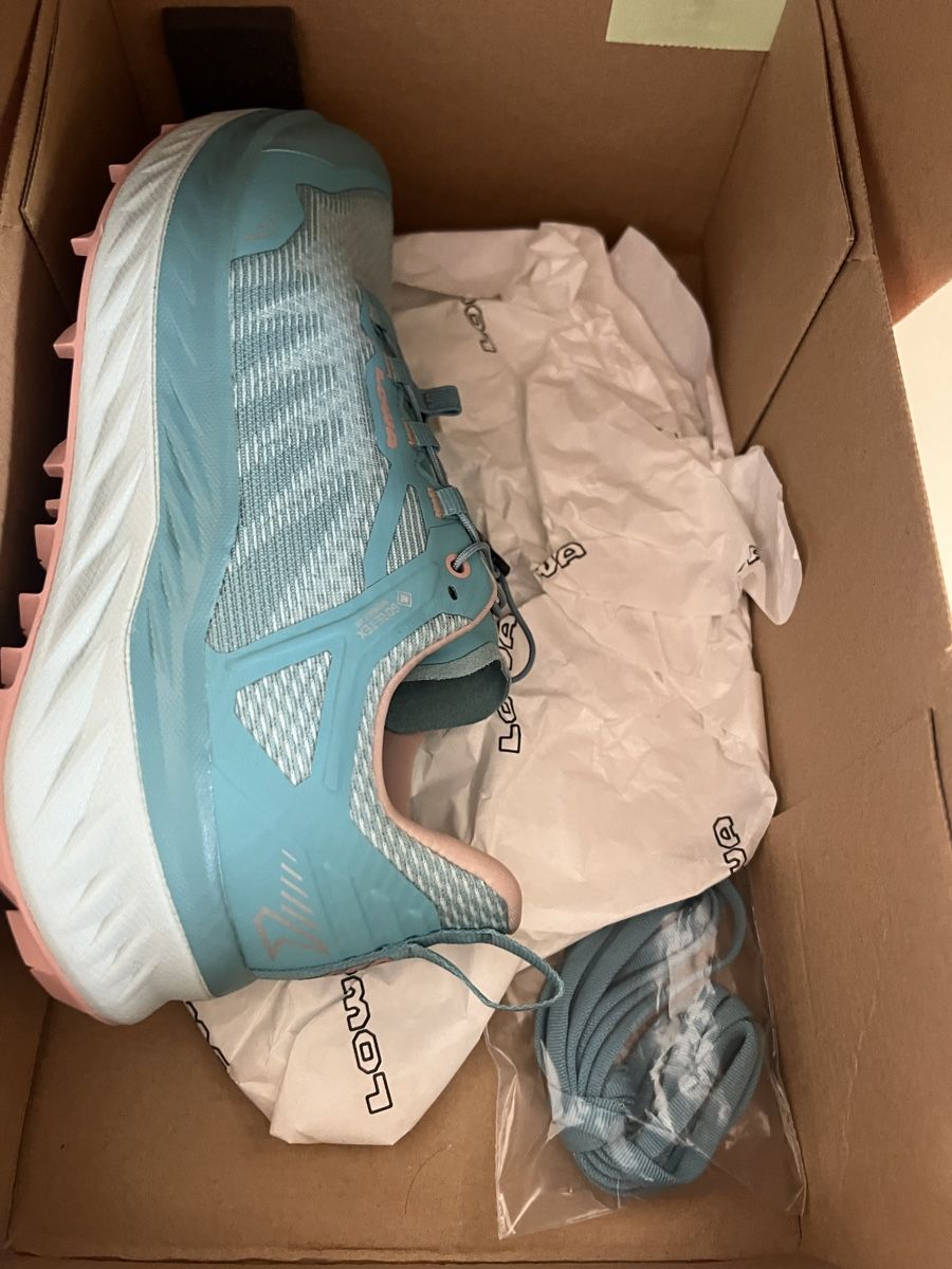 Lowa Damenschuhe: Vente flash Neuves! Lowa t.37 – Neu und originalverpackt aus Lugnorre von cla_j6bq 3