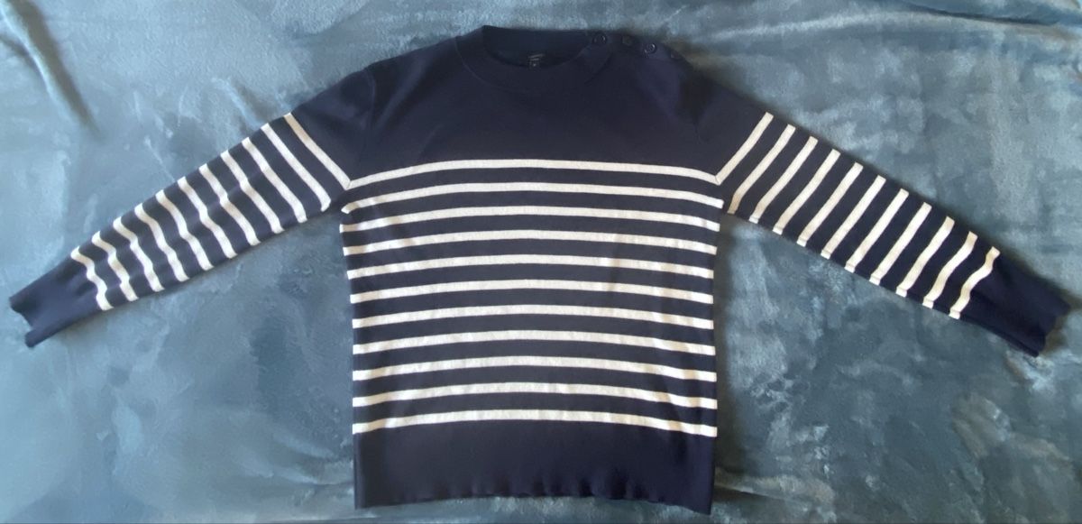 Manor Pullover & Sweatshirts: Pull rayures marin - tricot bleu et blanc - coton - Manor – Gebraucht aus Broc von ffribourg