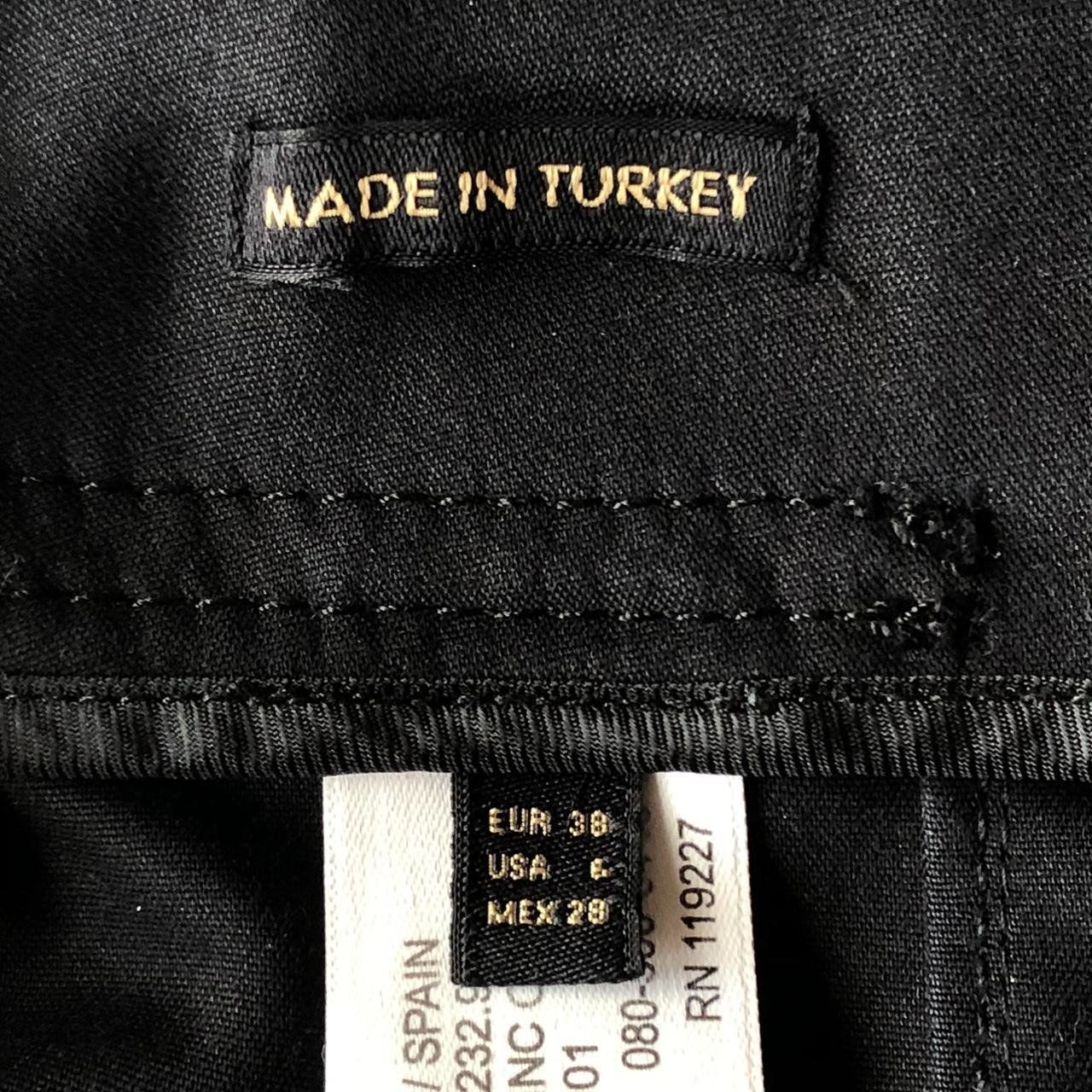 Massimo Dutti Pantaloni: Pants Massimo Dutti Black Women 38 – Usato da Genève venduto da ang_7j7j 3