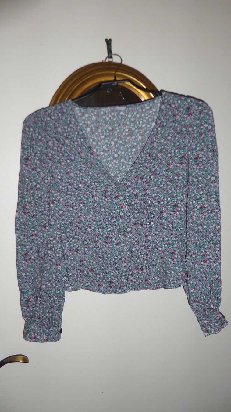 Only Camicette: Romantische Langarm Bluse Gr XS ONLY – Usato da Sargans venduto da Benziner