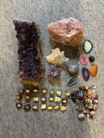    Kristallsammlung mit grossem Amethyst & Rosenquarz