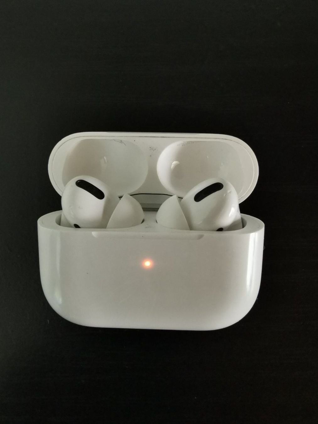 Apple Cuffie: Apple AirPods Pro A2083 – Usato da Glattfelden venduto da sut_q8d2 1