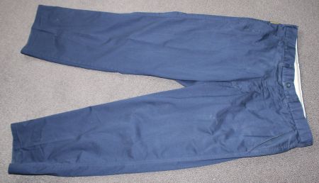 Jeans von *ARMANI*