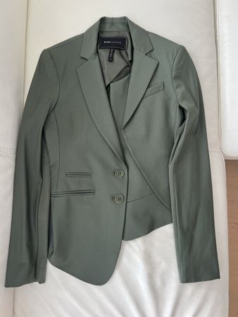 BCBG MAX AZRIA Blazer - Size XS - Never Worn