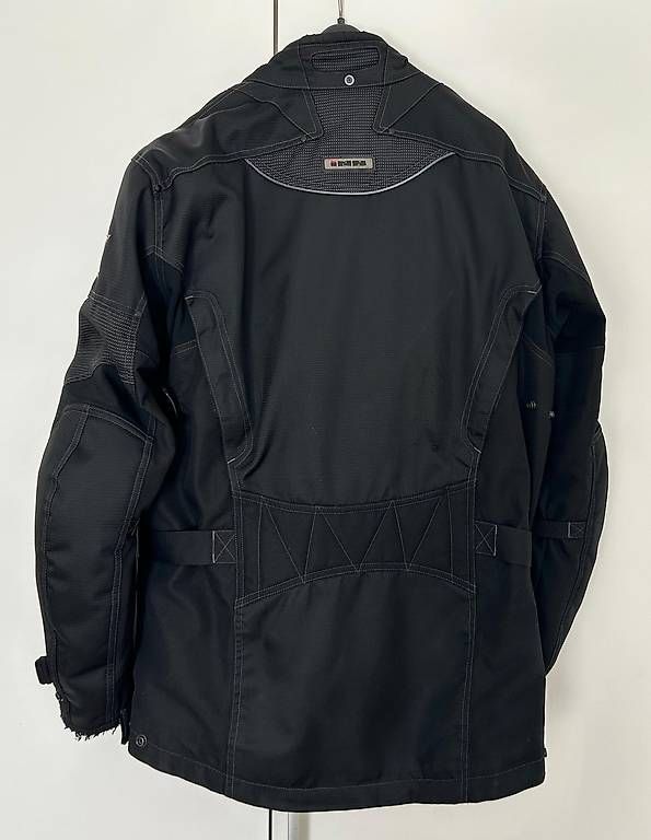 Lots de vêtements: Giacca + pantalone moto touring uomo Bering e IXS – D'occasion à Riazzino par B-LABS 4