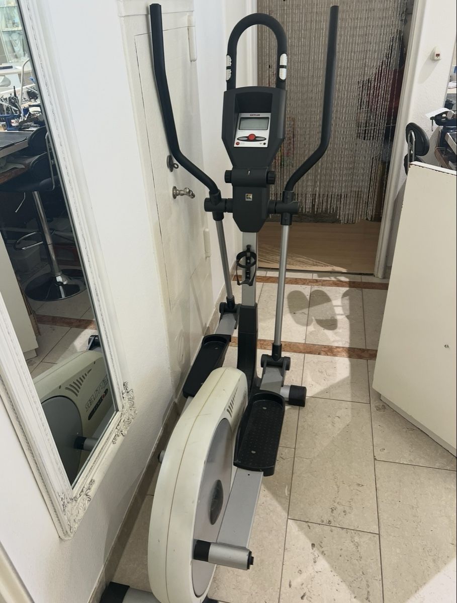 Kettler Vélos d'appartement: Kettler Elliptical (Trainer Exercise) – D'occasion à Fahrweid par Florarose