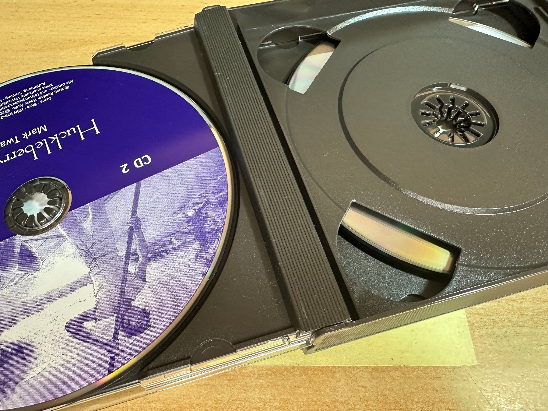 Audiolibri: Mark Twain - Huckleberry Finn - 3 CD – Usato da Rikon im Tösstal venduto da Alpenmutz 2