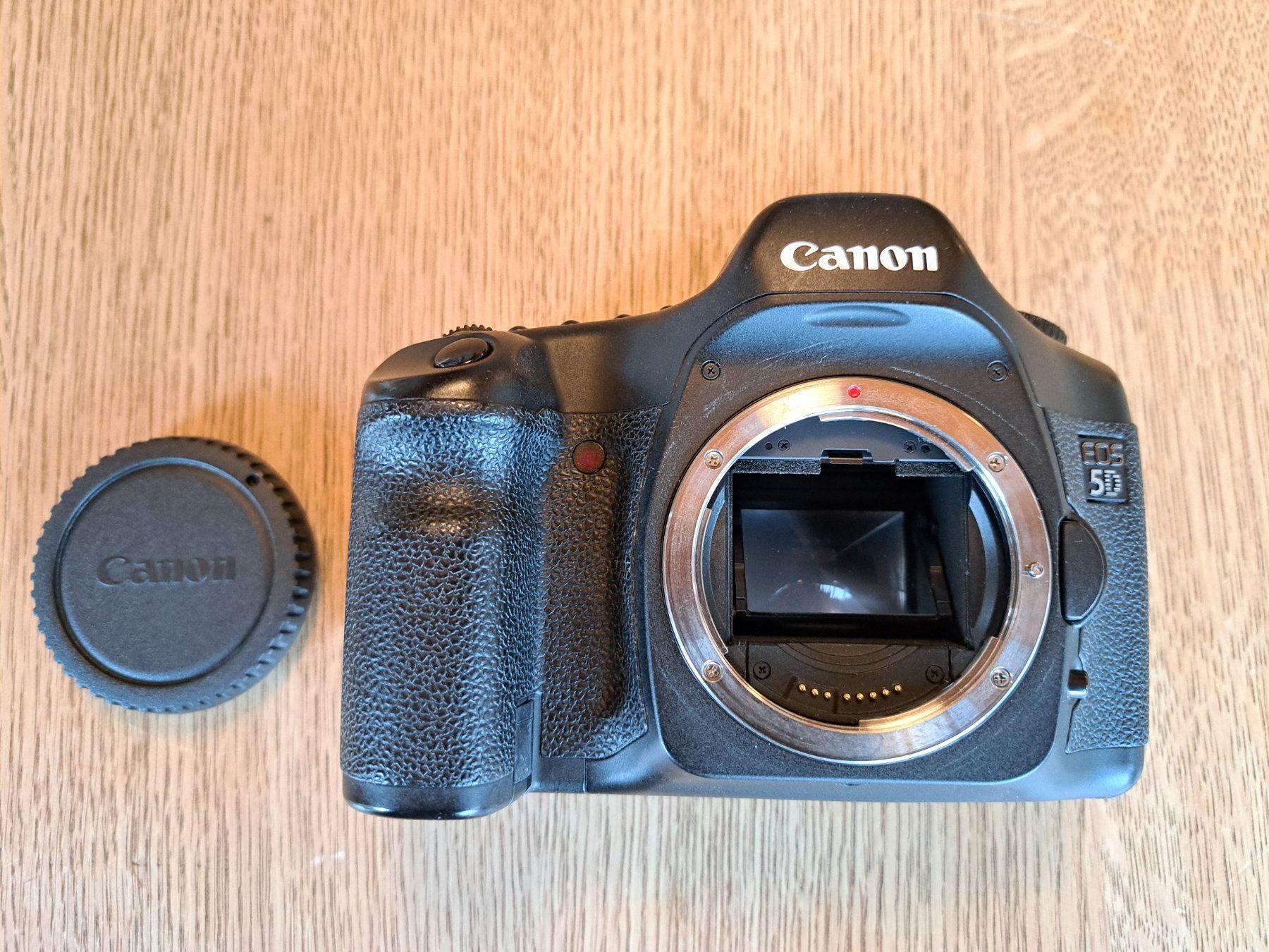 Canon Appareil photo: Canon 5d Mark I Classic – D'occasion à Zwingen par Tigertimmi 4