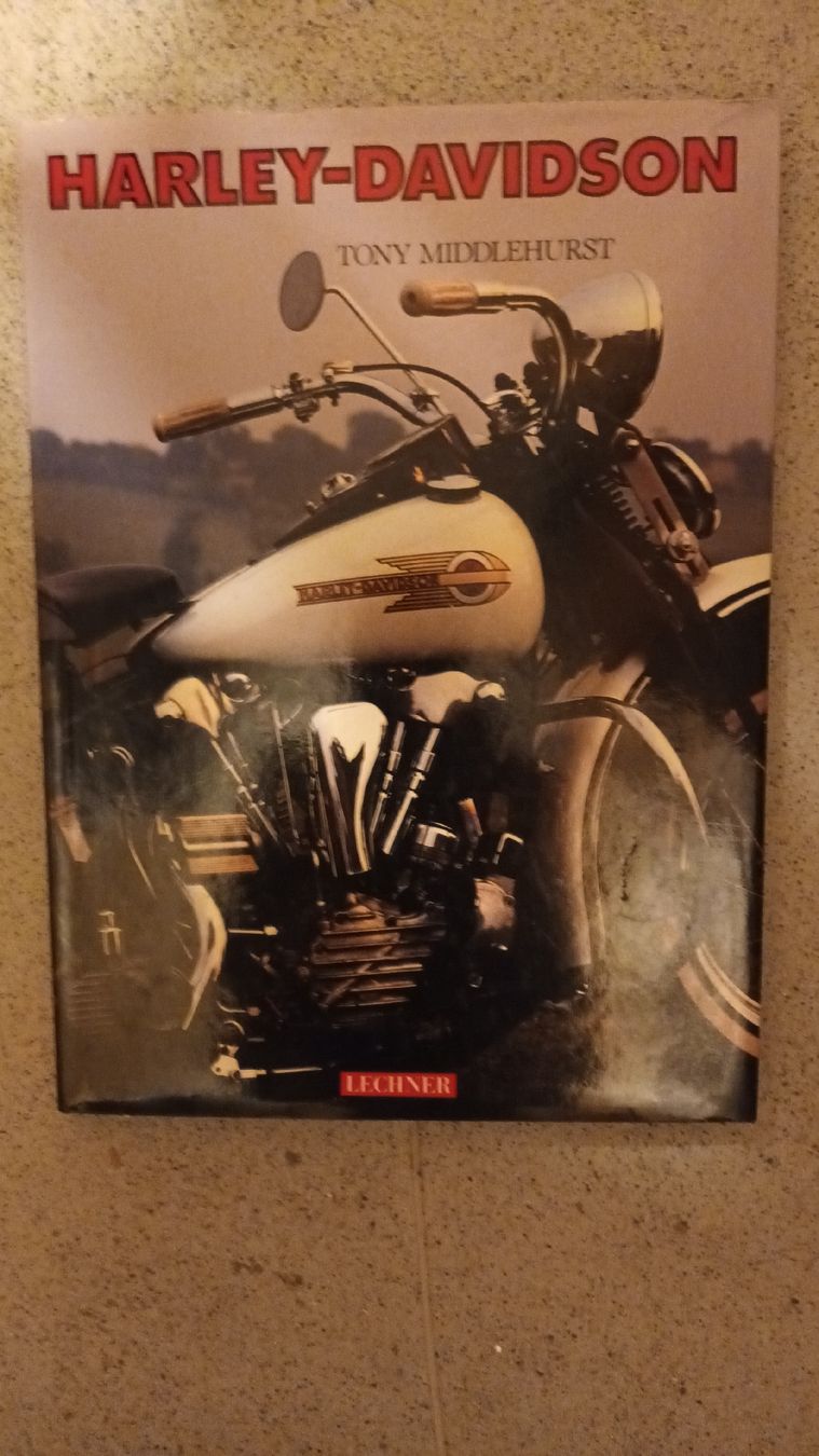 Bücher: Buch Harley-Davidson – Neu (gemäss Beschreibung) aus chur von erika025