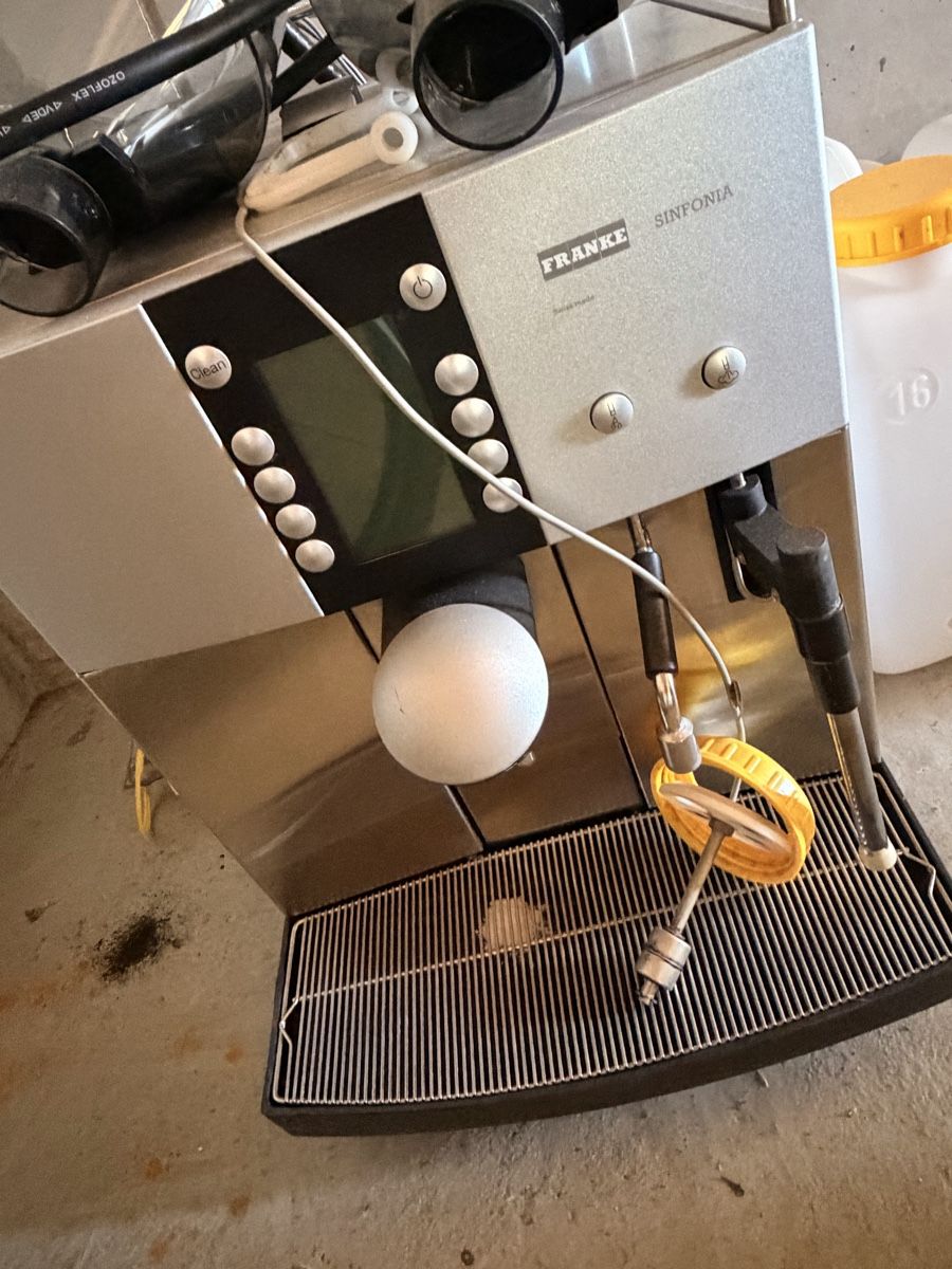 Franke Macchine per caffè & Macchine per espresso: Coffee Machine - Franke Sinfonia  – Usato da Blankenburg venduto da see-LA 2