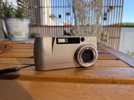 Ricoh Caplio G4 wide in Silber