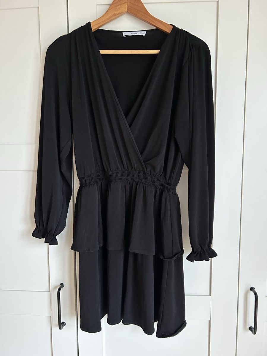 Vestiti: Schwarzes Kleid von Mango, Grösse S – Usato da Basel venduto da Carla29