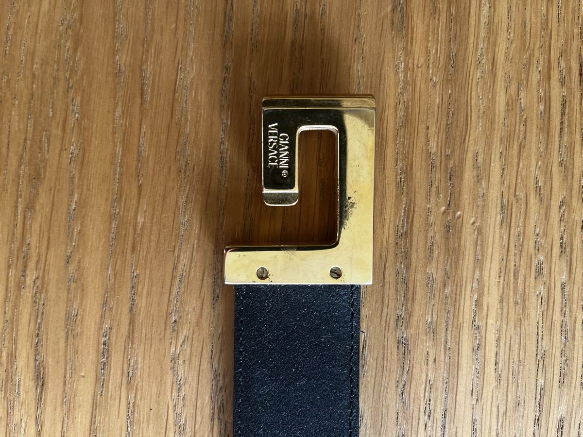 Versace Cinture: Black Leather Versace Belt – Usato da St. Gallen venduto da Asever___ 2