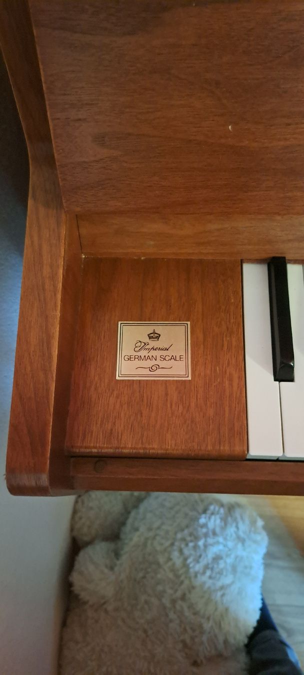 Musikinstrumente: Piano, Klavier Samick – Gebraucht aus Vicques von Tobias882 2