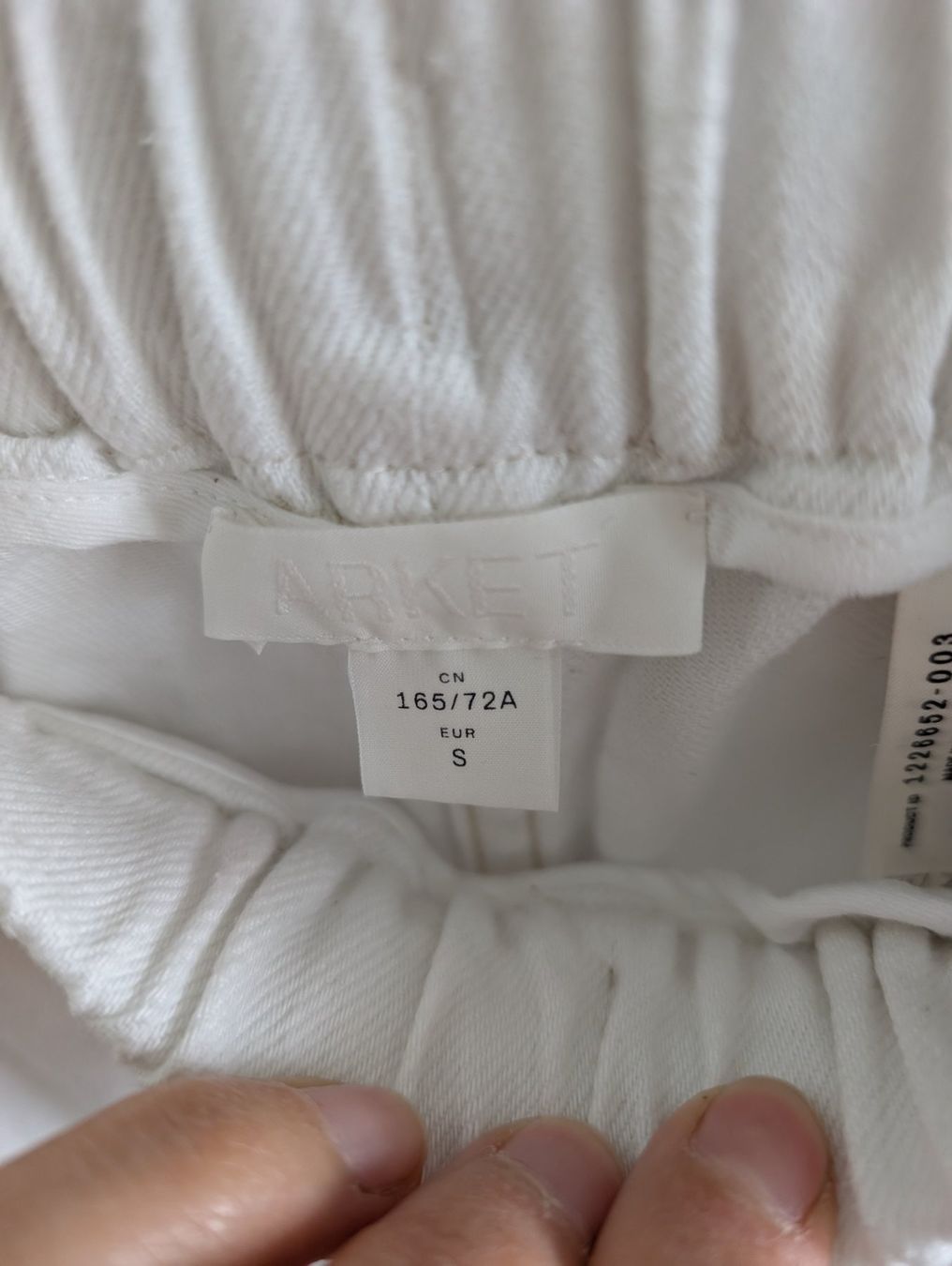 Arket Pantaloni: white cotton trousers from Arket size S – Usato da Wilen b. Wollerau venduto da Amessa 2