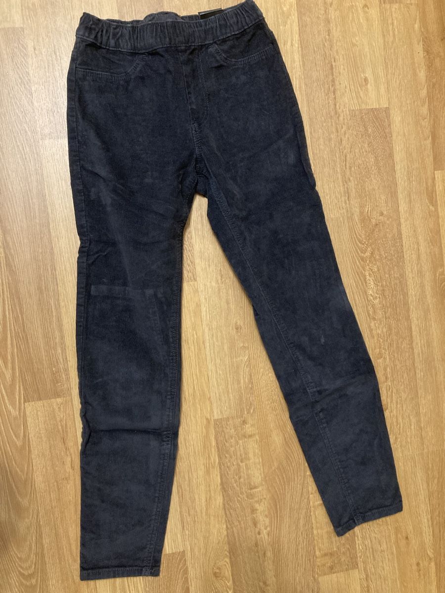 Hosen: Mädchenhose Gr. 134 – Gebraucht aus Emmenbrücke von JJ_89