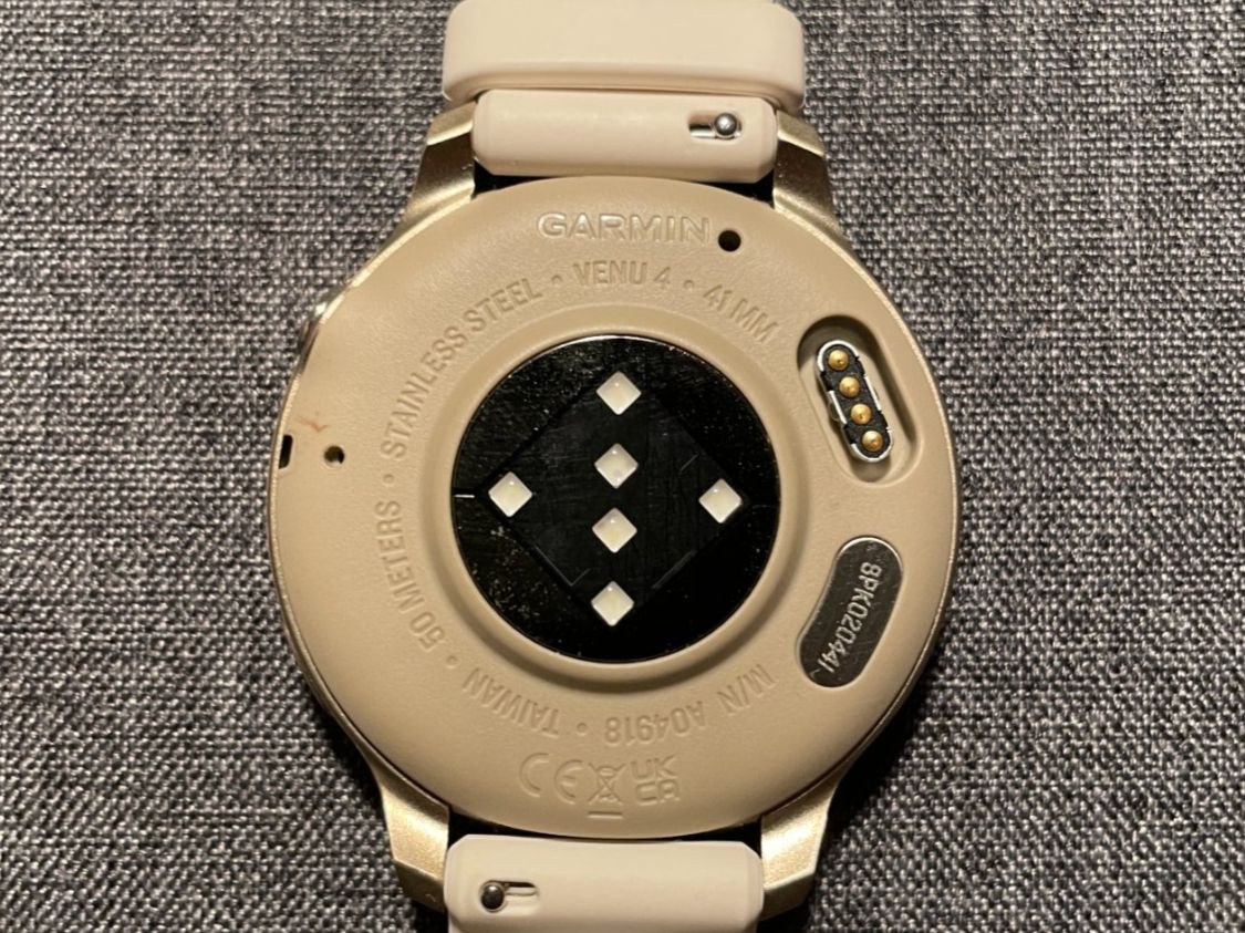 Garmin Smartwatch: Horloge Venu 4 – Neuf (Voir description) à Zürich par mar_x5ff 2