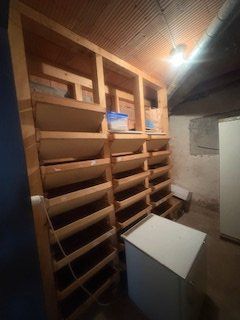 Armadi: Kellervorratsschrank Holz mit praktischen Schubfächern – Usato da Cornol venduto da sfb_yx7d 2