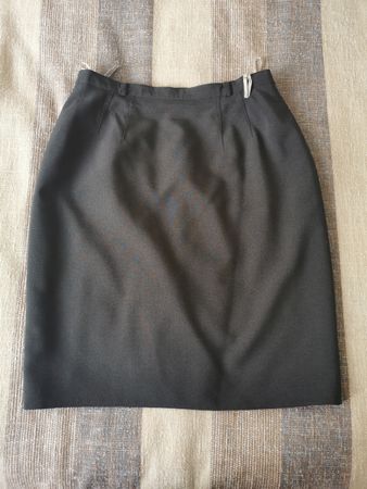 Dunkelgrauer Bleistiftrock Gr. 36