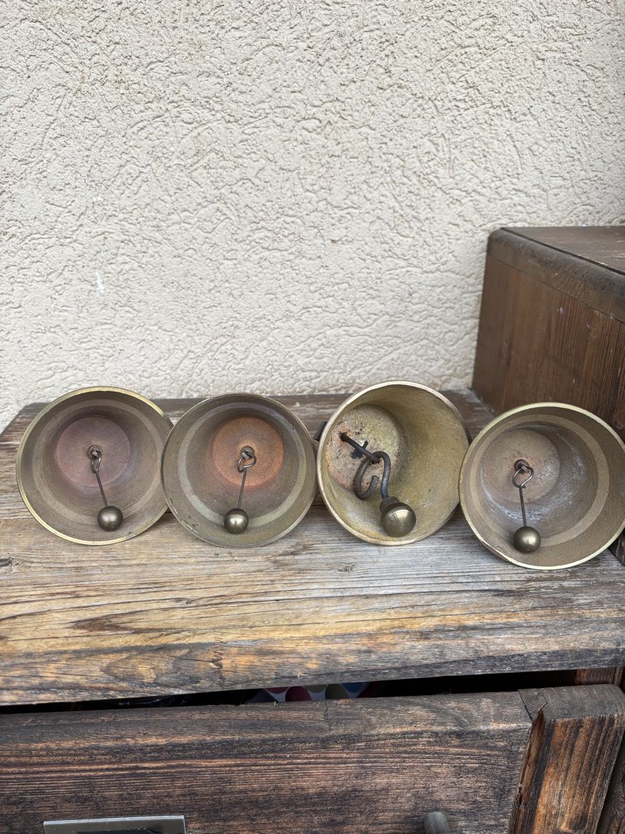 Campanacci mucche: 4 Neue Glöggli – Nuovo (secondo la descrizione) da Schangnau venduto da Roseggli82 3