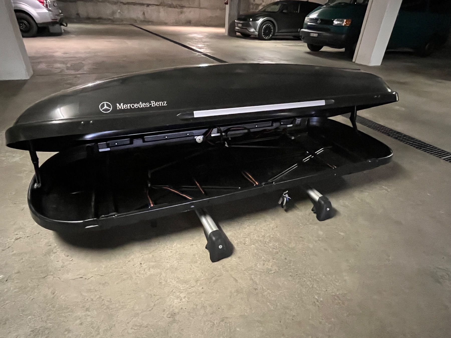 Dachboxen: Mercedes Dackbox inkl Trägersystem – Gebraucht aus Nidau von  2