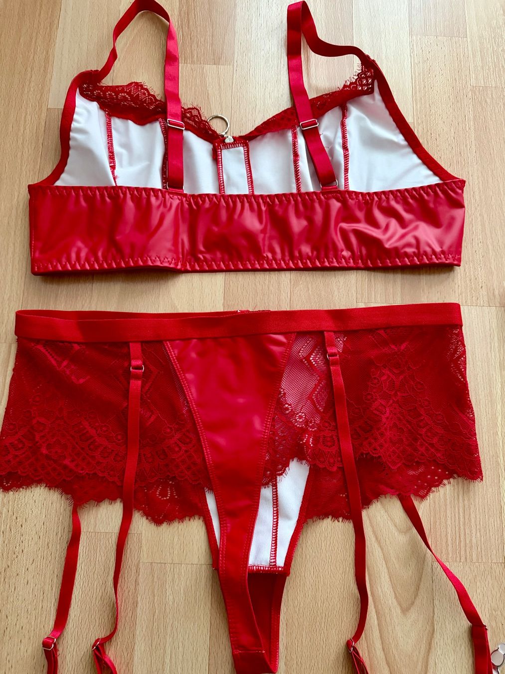 Autres dessous: Dessous Set / Straps Set – Neuf avec emballage d'origine à Uetendorf par Stoun 9