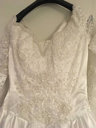 Hochzeitskleid