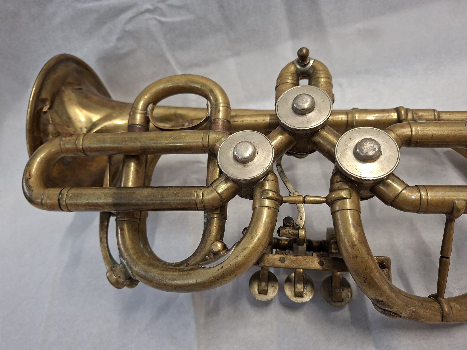 Strumenti musicali: Trompete Kornett Ventil 3 Ventile Messing antik  – Usato da Olten venduto da Mezopotamya 1