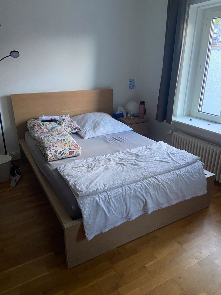 Ikea Betten: Bett und Matratze   – Gebraucht aus Zürich von yidan.fischer