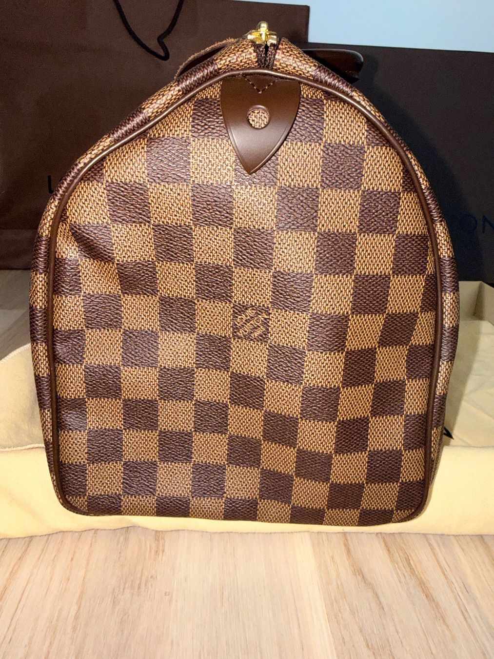 Louis Vuitton Taschen für Damen: Louis Vuitton Speedy 30 – Gebraucht aus Cheseaux-sur-Lausanne von maymay2612 2