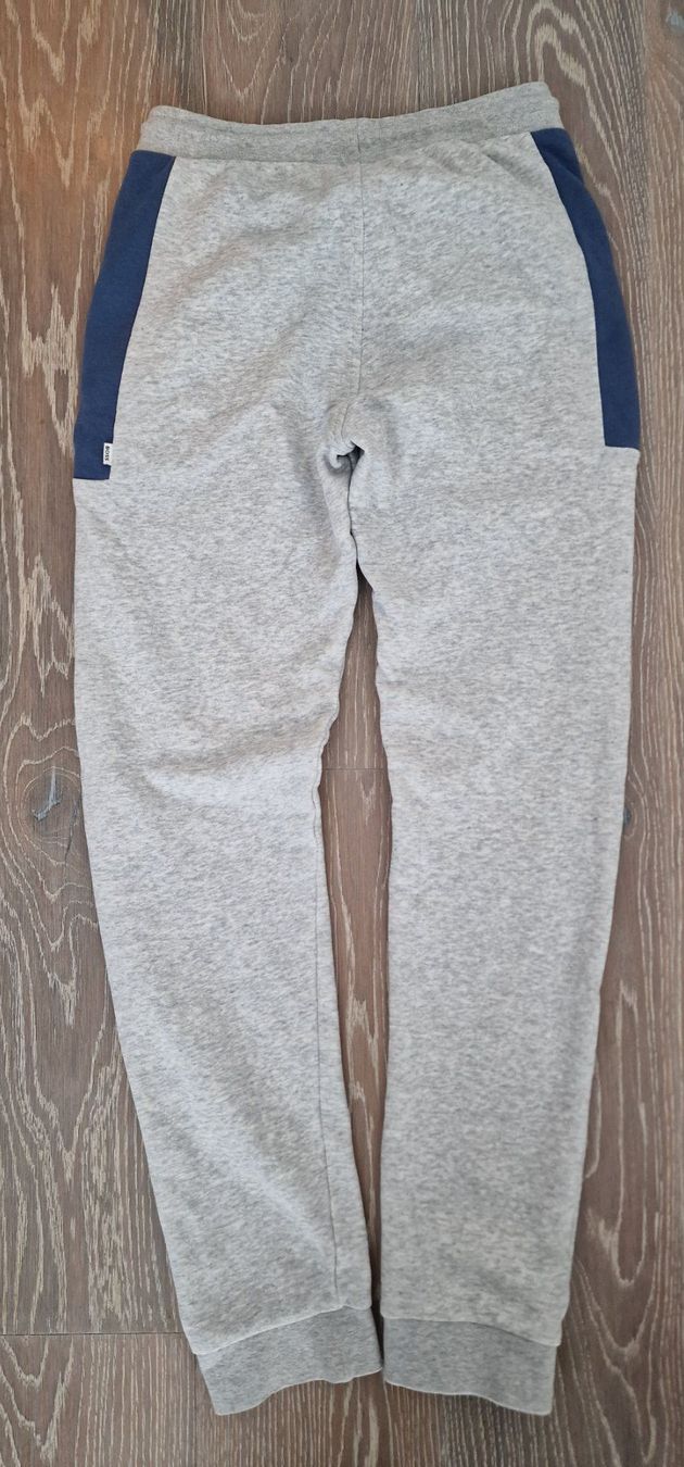 Hugo Boss Pantaloni: Boss Trainerhose Kids Grösse S, Alter 14 – Nuovo (secondo la descrizione) da Baden venduto da bue_hnb9 4