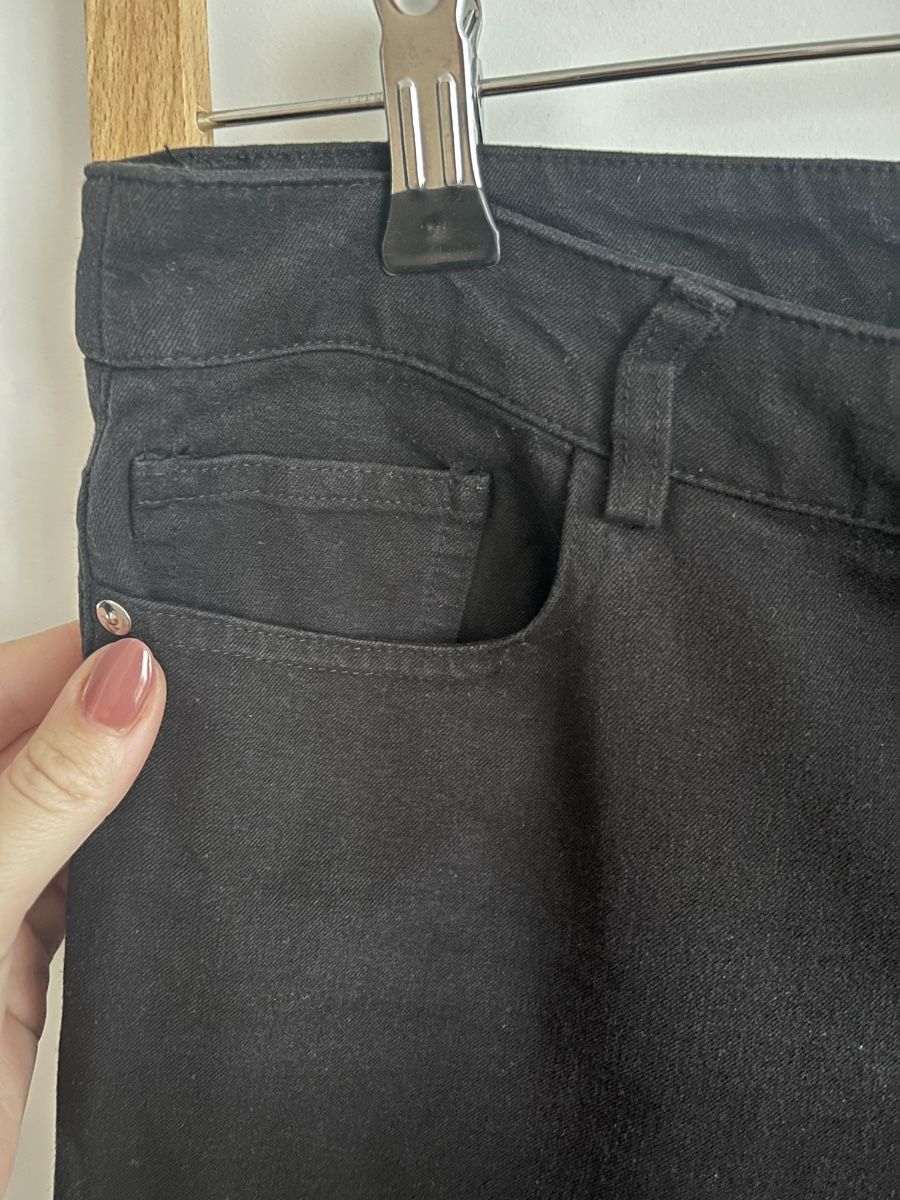 Mango Jeans: Schwarze Jeans, bequem – Usato da Zürich venduto da Lelillemore 1