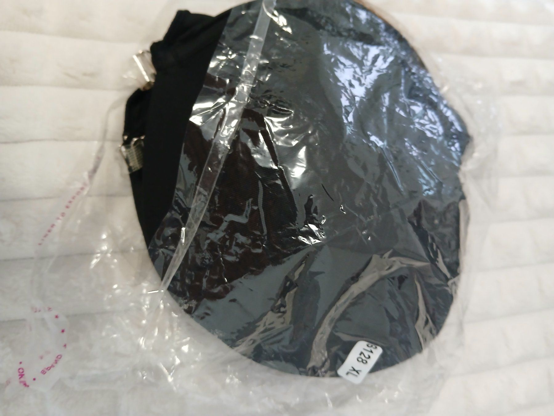 Unterwäsche: Schwarzer Body mit Grösse XL – Neu und originalverpackt aus Glattbrugg von fin_66d8 7