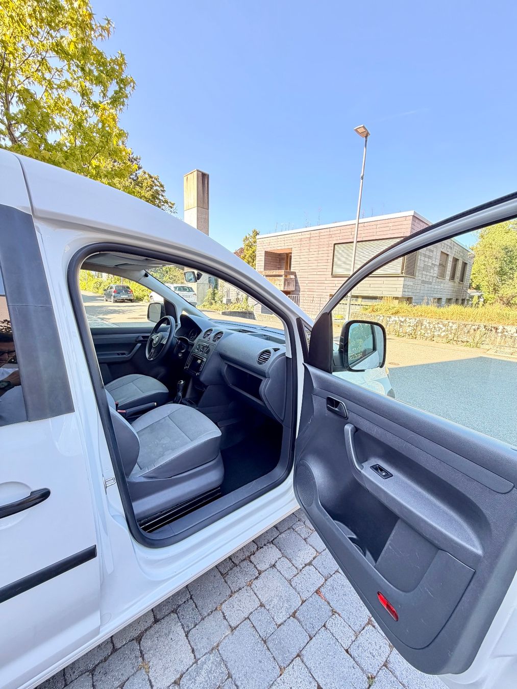 VW Nutzfahrzeuge: VW Caddy 1.2 TSI – Gebraucht aus Lyss von A.Pierri 6