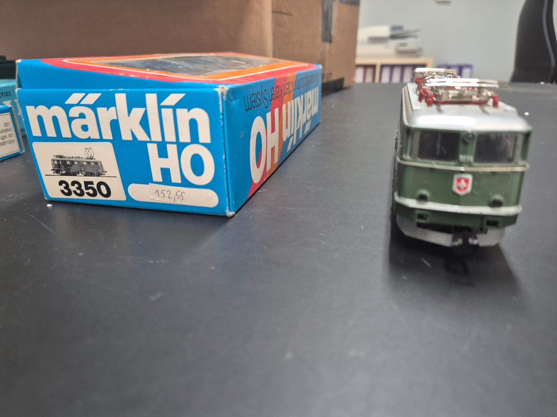 Märklin Modellini di ferrovie: Märklin Lokomotive 3350 – Usato da Basel venduto da Pitcher0 1