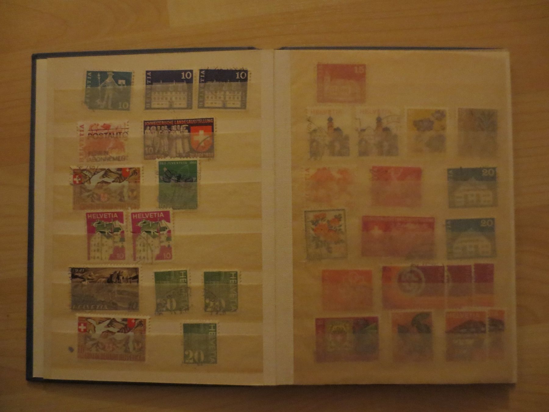 Albums: Briefmarkenalbum – D'occasion à Weier im Emmental par waefler03 2