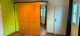 Schlafzimmerschrank Schweizer Handwerk. Top Zustand!