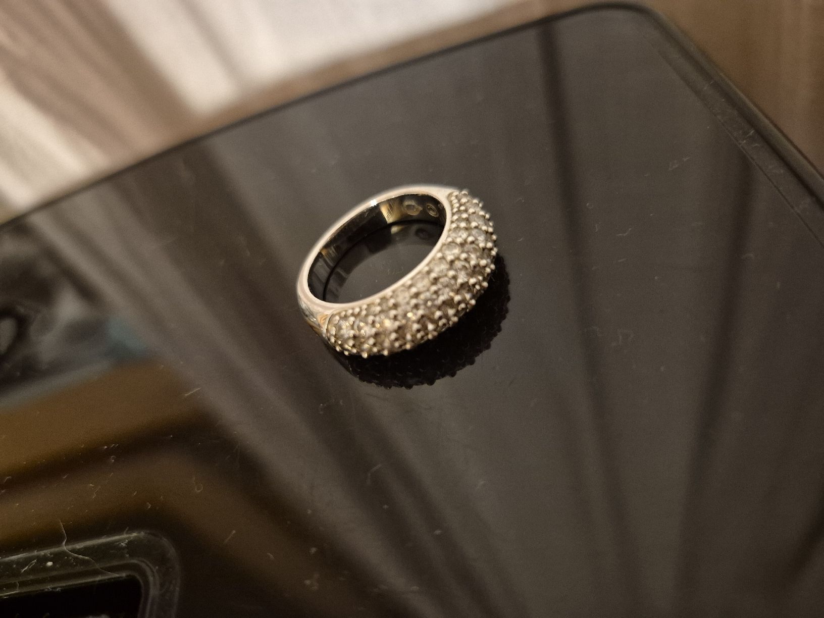 Swarovski Anelli: swarovski Ring mit Steinen Gr 52 – Usato da Wynigen venduto da La_Talpa