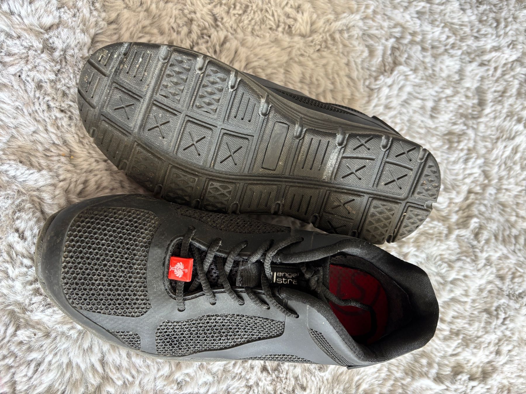 Scarpe da uomo: Engelbert Strauss Schuhe – Usato da Arbon venduto da Naadiiaa 1