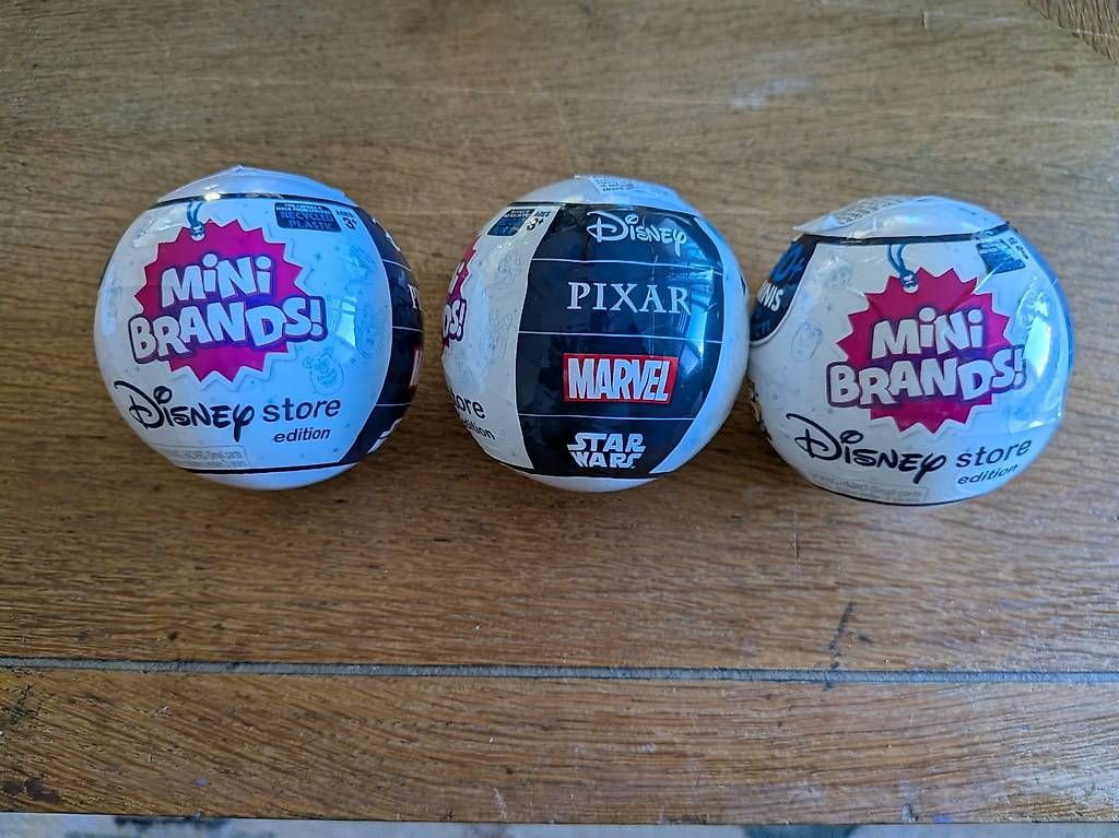 Statuette: ZURU Mini Brands  Disney Pixar Marvel Star Wars – Nuovo e nell'imballaggio originale da Urdorf venduto da Mos_def 1