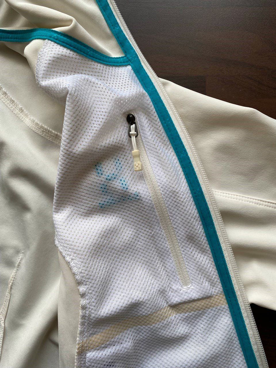 Haglöfs Giacche: Soft shell Haglöfs Gecko Light avec capuche - taille L – Nuovo (secondo la descrizione) da Ballaigues venduto da Akevit 3