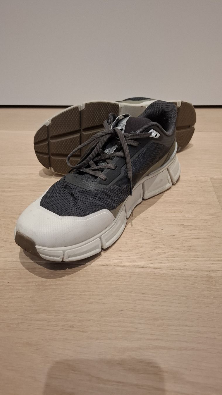 Zara Herrenschuhe: Zara Man Sneakers, Size 41, great condition – Neu (gemäss Beschreibung) aus Zürich von pto_6wfs 4