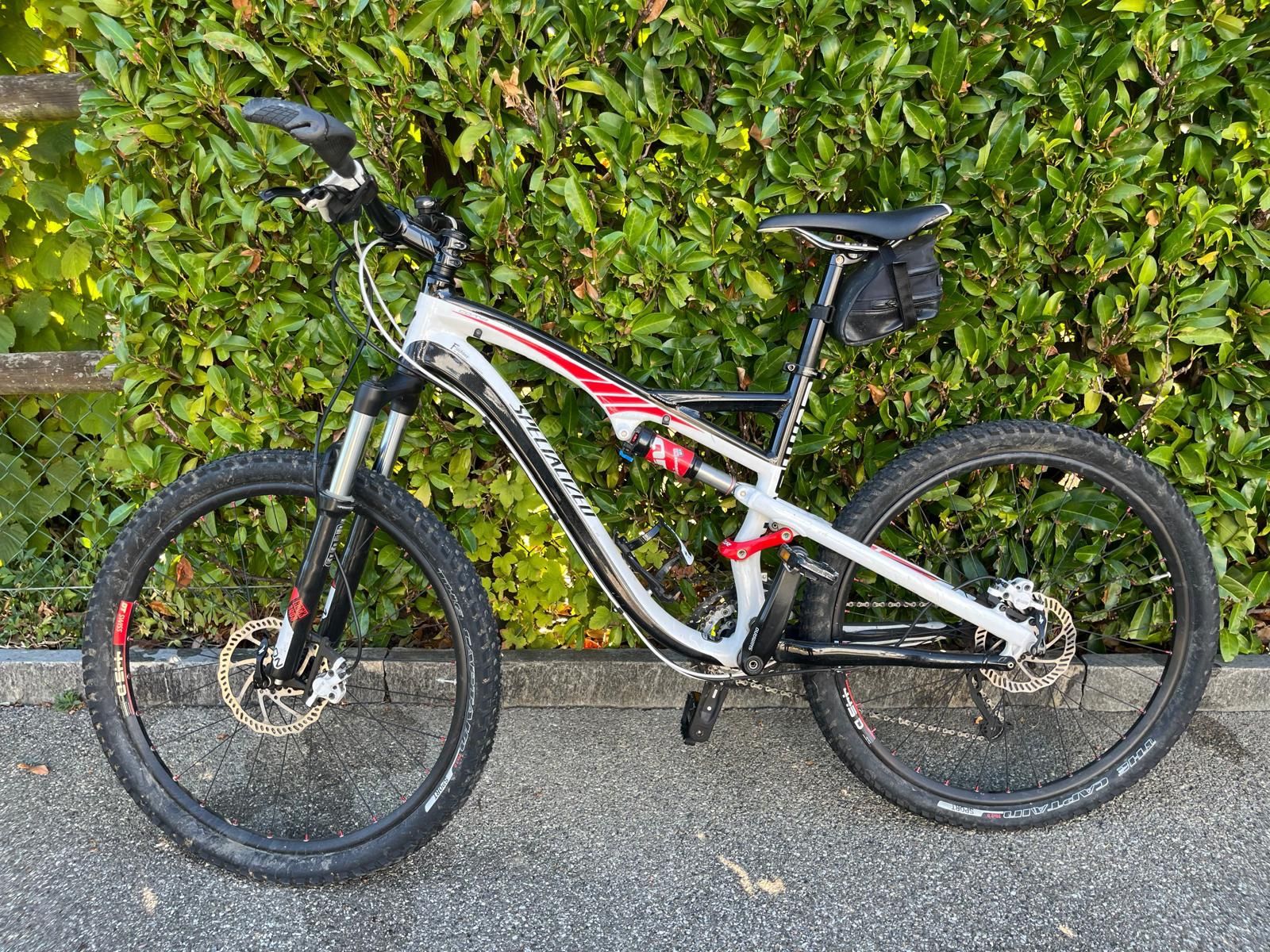 Specialized Vélos: Specialized Camber FSR Comp Damen/Jugend Fully M – D'occasion à Binningen par anita2000 3