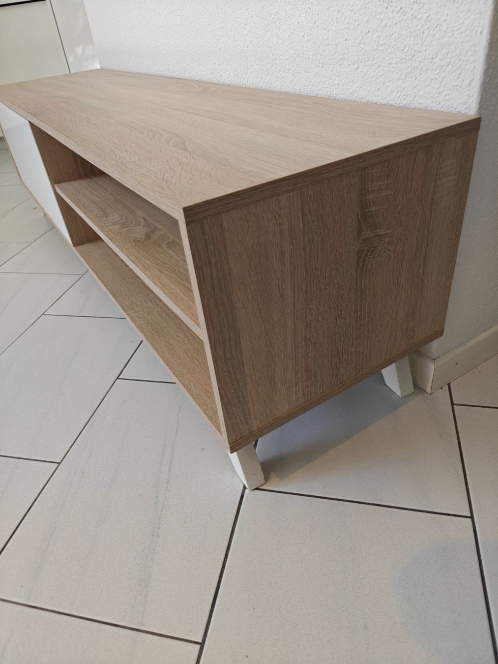 Mobili TV: Sideboard, Low-Board, Fernsehmöbel – Usato da Luzern venduto da tob_nk7n 1