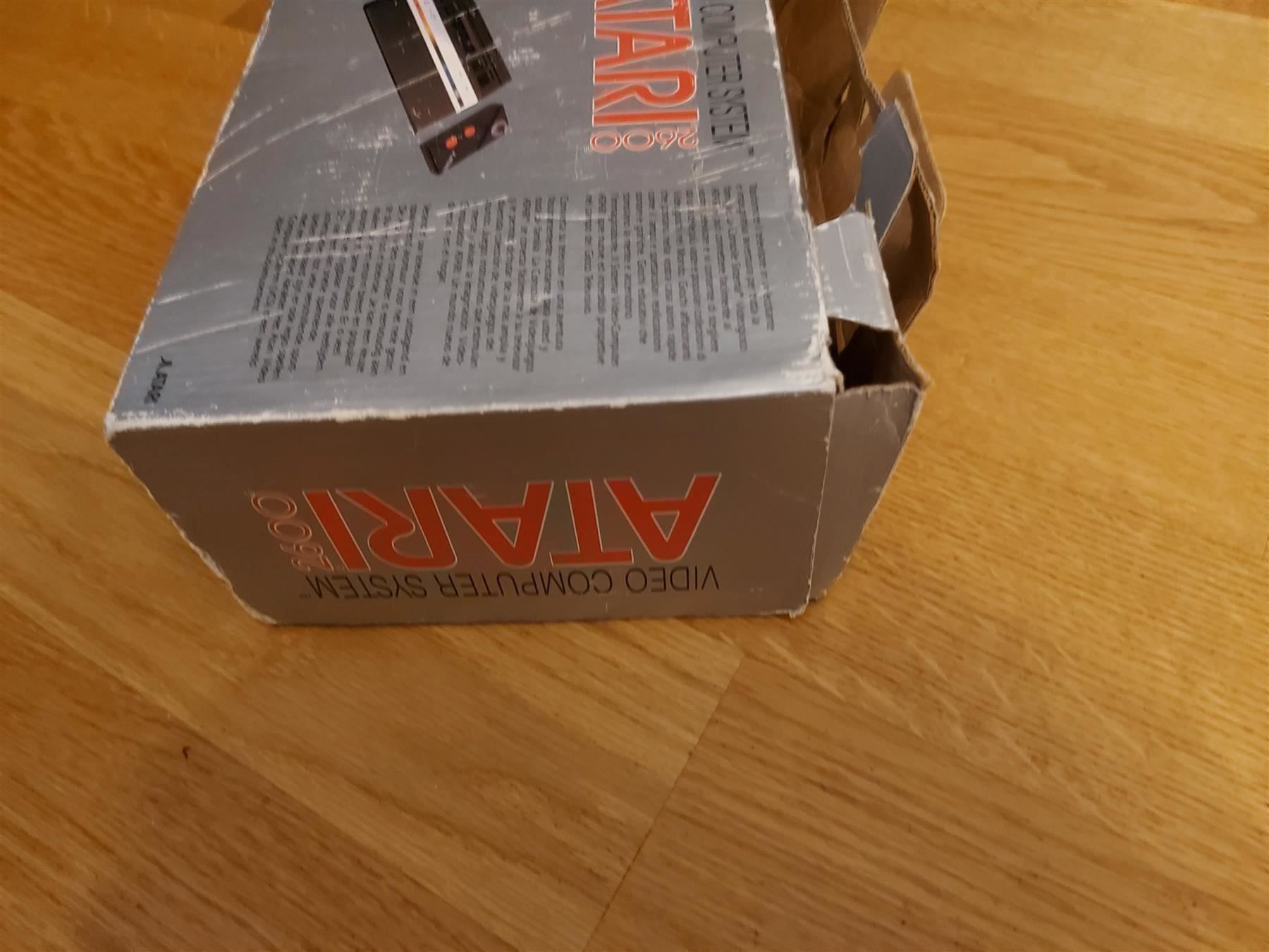 Atari Console: Atari 2600 Spielkonsole Konsole OVP – Usato da Aarau venduto da Kaesekuchen2000 9