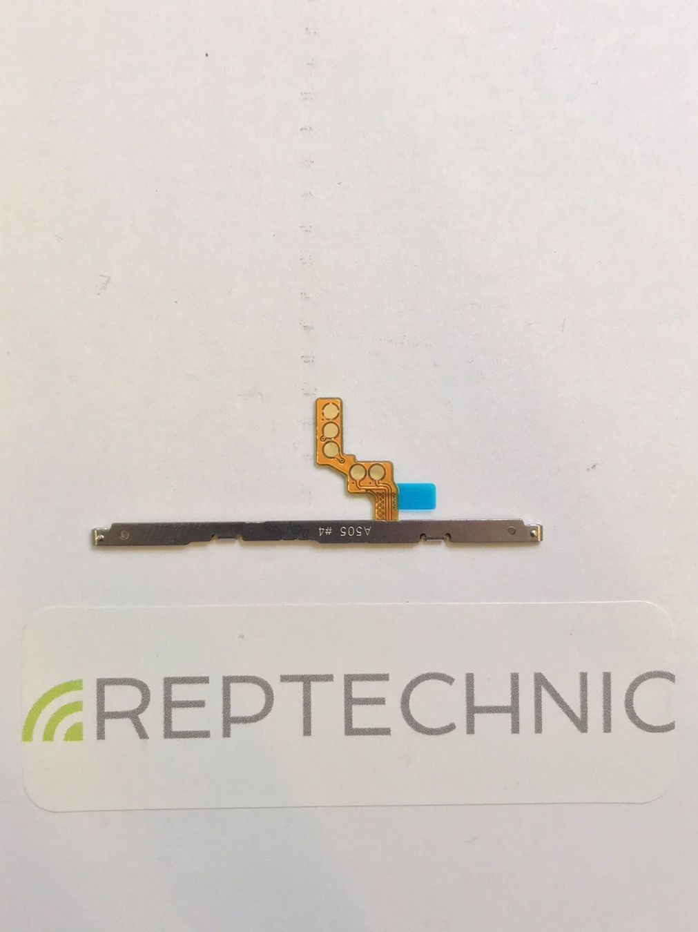 Samsung Telefoni cellulari / Smartphones: Samsung Galaxy A70 Power Volume Flex – Nuovo e nell'imballaggio originale da bern venduto da reptechnic 1