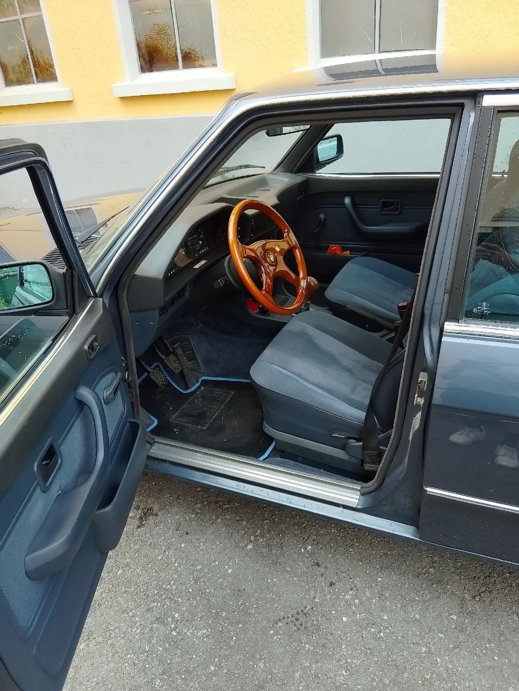 BMW Autos: Bmw E 28 – Gebraucht aus Altstätten SG von luc_lw2z 9