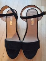 Schwarze Sandalen mit Keilabsatz, Gr. 38, Top Zustand!