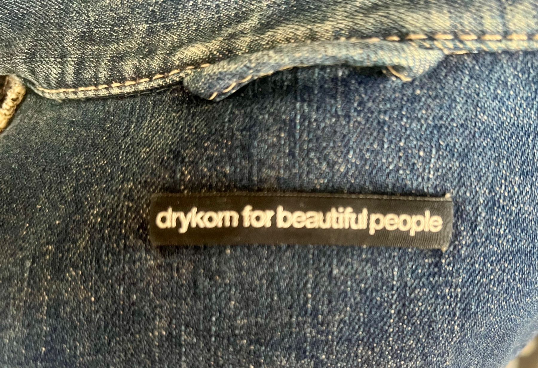 Drykorn Jacken: Damen Jeansjacke von "drykorn" – Gebraucht aus Aesch BL von Sam-3 2