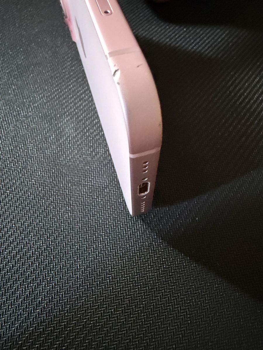 Apple Telefoni cellulari / Smartphones: iPhone 15 128GB Rosa – Usato da St. Gallen venduto da luzudanna 1